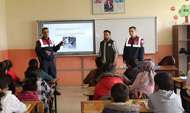 Öğrencilere, doğa ve hayvan sevgisi anlatıldı