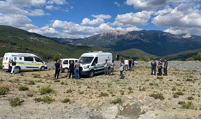 Ortadan kaybolan, şahsın cesedi üzeri taşlarla örtülmüş halde bulundu