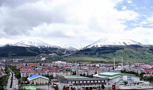 Palandöken&#039;den kar eksik olmuyor