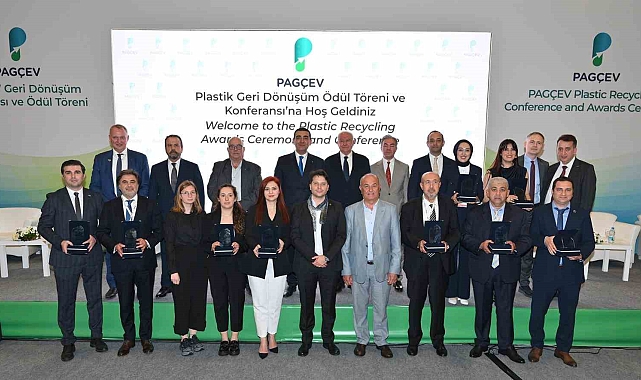 Plastik geri dönüşüm yarışmasında, ödülleri sahiplerini buldu