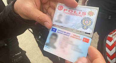 Sahte komiser, gerçek polislere yakalandı