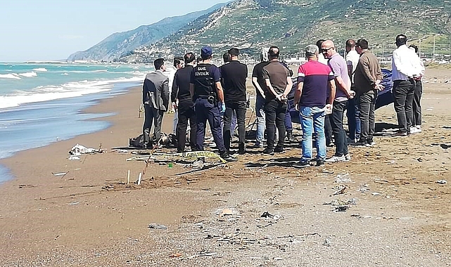 Samandağ sahilinde erkek cesedi bulundu