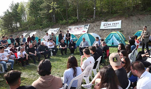 Sarıkaya mağarasında, gençlik etkinliğini düzenlendi