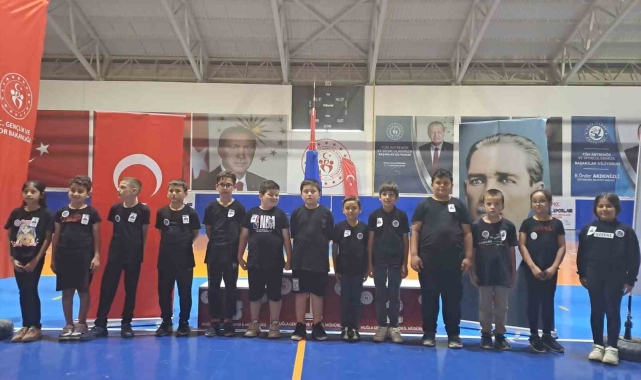 Satranç turnuvasında eğitimde şiddete dikkat çektiler