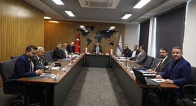 Serbest Bölge'de yeni yönetimin ilk toplantısını gerçekleştirildi