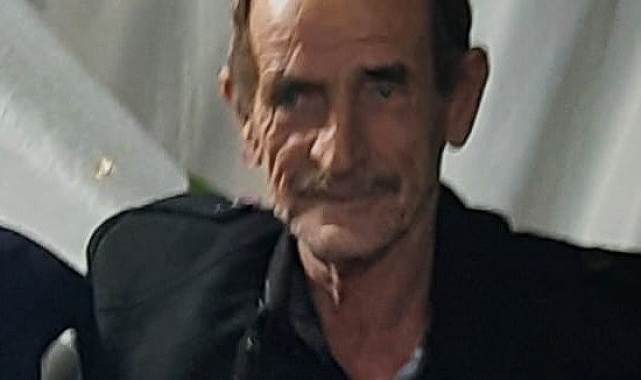 Seyir halindeki traktör devrildi sürücü hayatını kaybetti