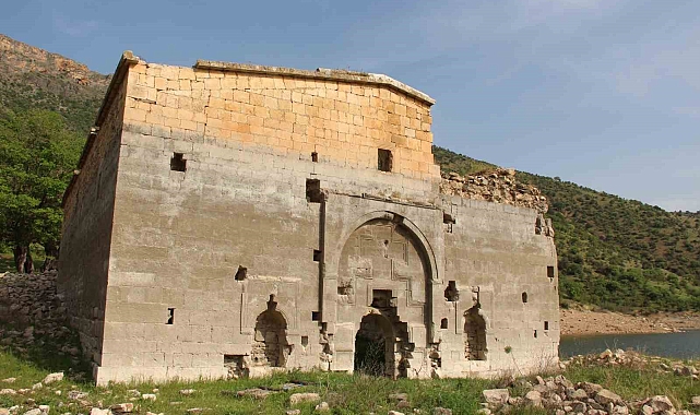 Su üzerinde 9 saatte 200 kilometre yol yaptılar