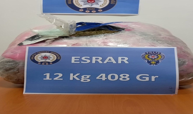 Şüphe üzerine durdurulan yolcu otobüsünde esrar ele geçirildi