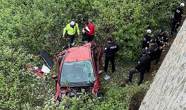 Takım arkadaşları giydiği formayı imzalayarak mezarına bıraktı