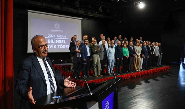 Tasarım ve Dönüşüm Projesi kapsamında Bilimsel Teşvik töreni düzenlendi