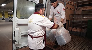 Taziye evlerine yemek ikramı başladı