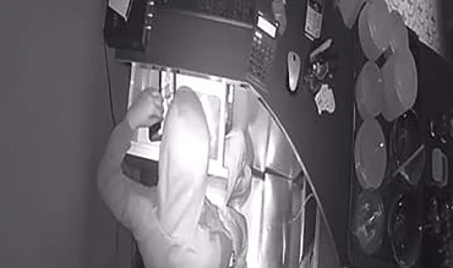 Tek elli hırsız kamerada