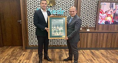 Ticaret Odası Yönetiminden Ahmet Akın'a ziyaret