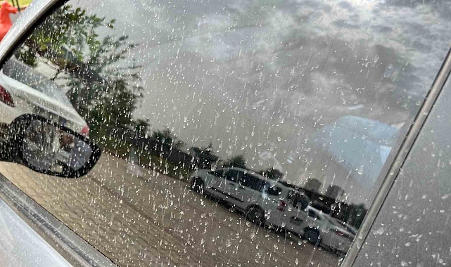 Toz bulutu kenti kapladı