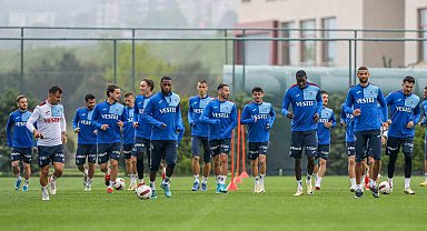 Trabzonspor üçüncülük için avantaj sağlamak istiyor