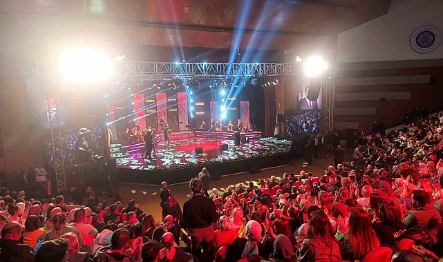 &#039;TRT Sanatçıları Şehir Konserleri&#039; programı yoğun ilgi gördü