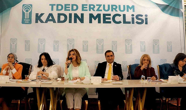 Türk-İslam Kültüründe Kadın&#039;ı anlattılar