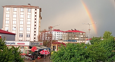 Tuzluca’da yağmur sonrası gökkuşağı