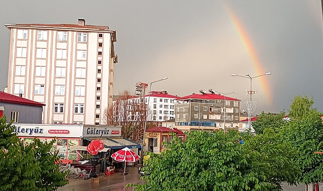 Tuzluca’da yağmur sonrası gökkuşağı