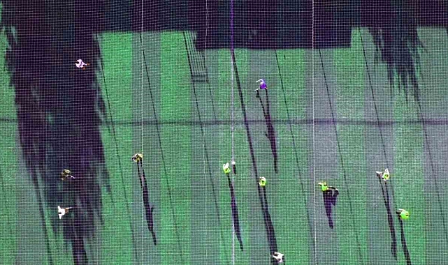 Üniversite öğrencileri sınav stresini kurdukları futbol takımıyla atıyor