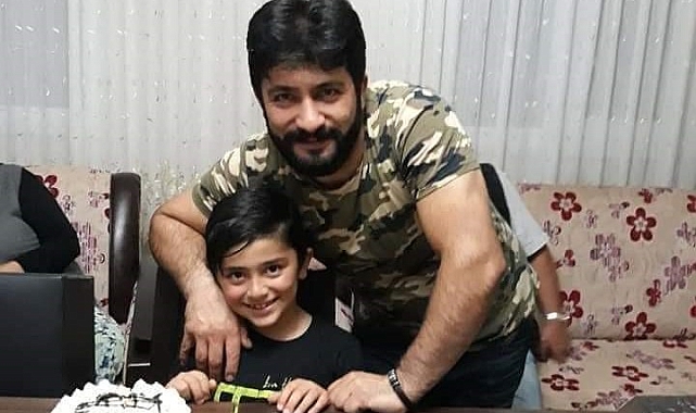 Üzerine telefon direği devrilen çocuk hayatını kaybetti