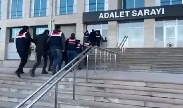 Van&#039;da 18 yıldır &#039;Öldürme&#039; suçundan aranan şahıs Ankara&#039;da yakalandı
