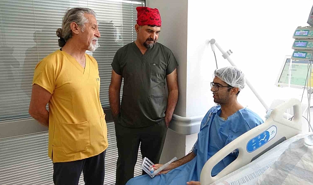 Van&#039;da 33 yaşındaki hastaya zorlu kalp ameliyatı