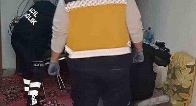 Yaşlı adam evinde ölü bulundu