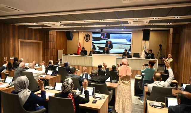 Yeşilyurt Belediye Meclisi olağanüstü toplantısını yaptı