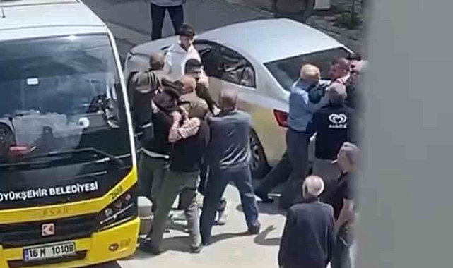 Yol verme kavgası kamerada