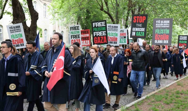 YTÜ akademisyenlerinden Gazze için Bilgelik Yolunda Sessiz Yürüyüş
