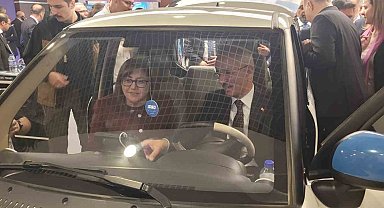 Yüzde yüz yerli ve elektrikli mini araç "Mango Car" Ankara'da tanıtıldı