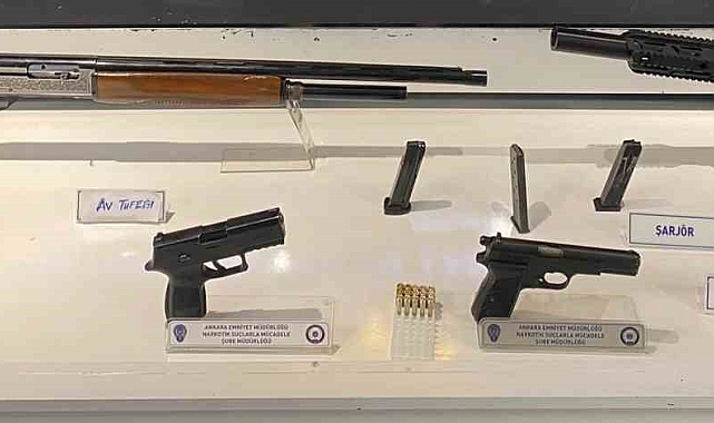 Zehir tacirlerine operasyonunda 12 kişi gözaltına alındı