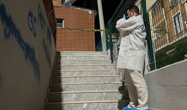 2 kişiyi bıçakladı: Kaçarken yakalandı