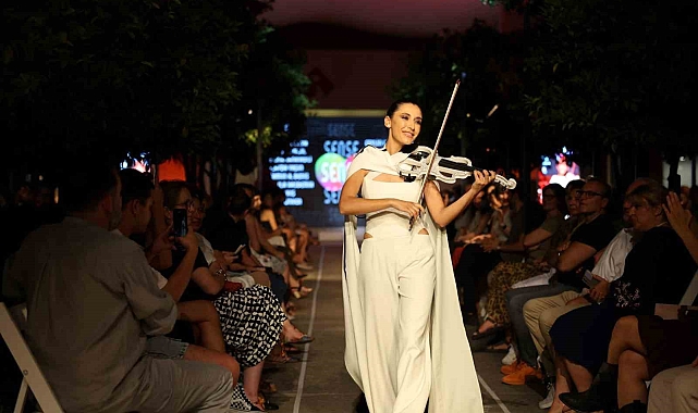 &quot;3 bin mezun verdik, ilkleri başardık&quot;