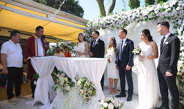 3 kardeş, aynı gün nikah masasına oturdu