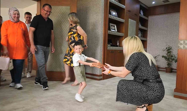 &quot;35 çocuk rahim nakliyle dünyaya geldi&quot;