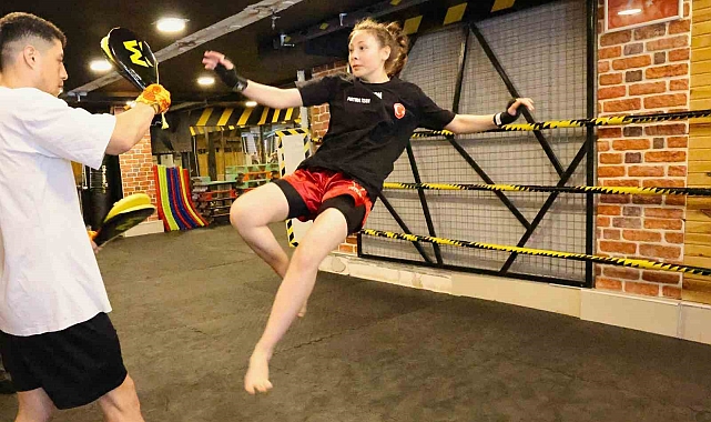 Abisinin yolundan gitti, dünya kupasını kazandı