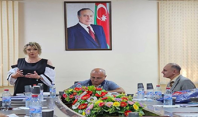 Afet Ruhan Arslan’ın ‘Dönme Dolab’ adlı romanı çıktı