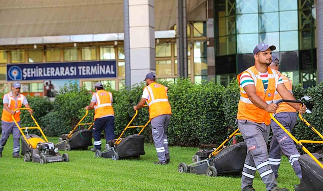 Antalya Otogarı&#039;nda kapsamlı temizlik
