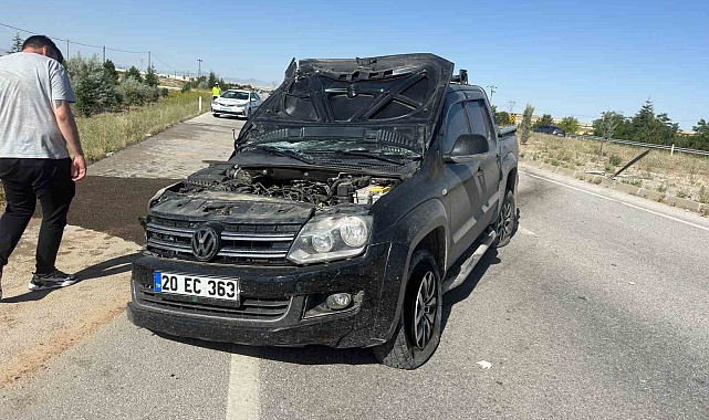 Araç takla attı, kazayı yara almadan atlattılar