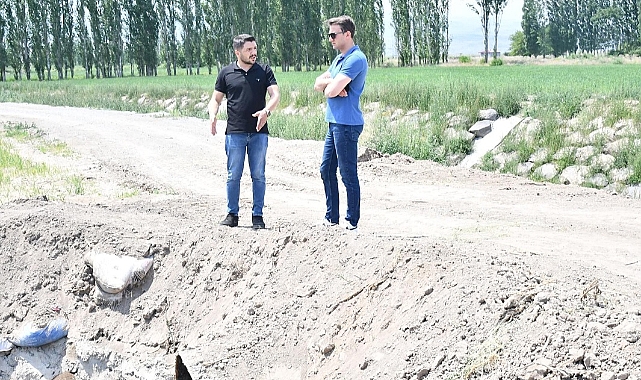 Aralık Kaymakamı Özcan, kanal ıslah çalışmalarını inceledi
