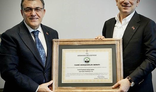 Ardahan&#039;dan İstanbul&#039;a &#039;Fahri Hemşehrilik&#039; Beratı