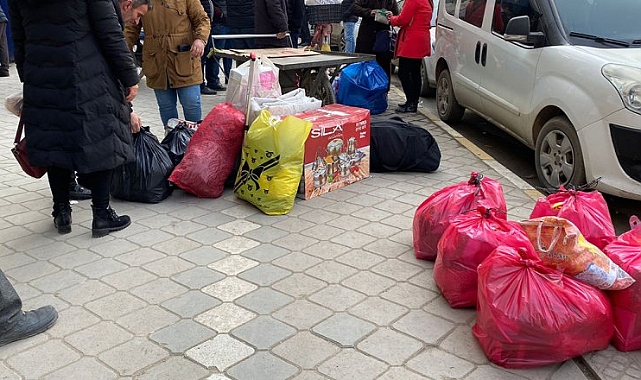 Azerbaycanlılar, Manat&#039;ın rekor yükselişi sonrası Iğdır&#039;a akın ediyor