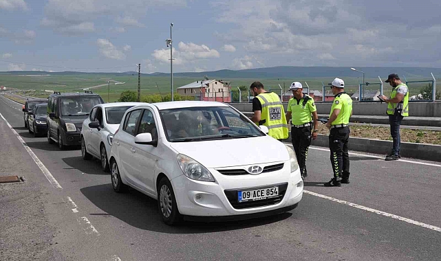 Bayramı öncesinde güvenlik ve trafik uygulamaları sıklaştırıldı