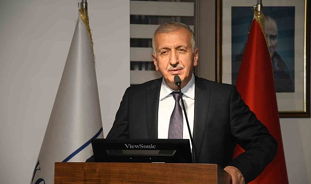 Büyükeğen&#039;den ihracatın devlerine tebrik