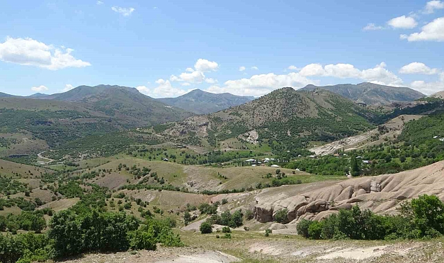 Çakmak Yaylası, görenleri kendine hayran bırakıyor