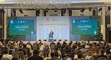 Çevre, Şehircilik ve İklim Değişikliği Bakanı Mehmet Özhaseki, Yeşil Dönüşüm Ödül Töreni'nde konuştu