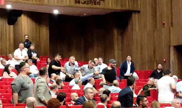 CHP&#039;li milletvekilinin kuzeni: &quot;Caner seni vururum&quot;