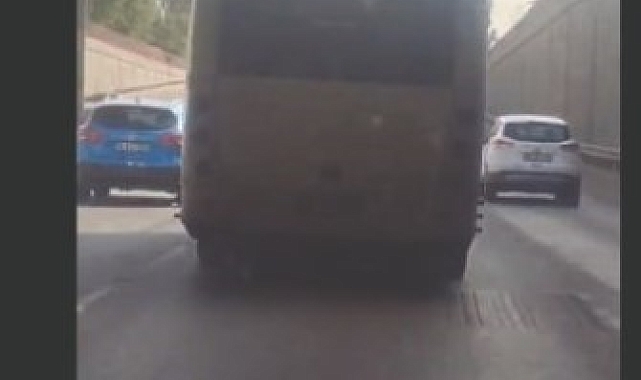 Duman çıkartan araca işlem yapıldı